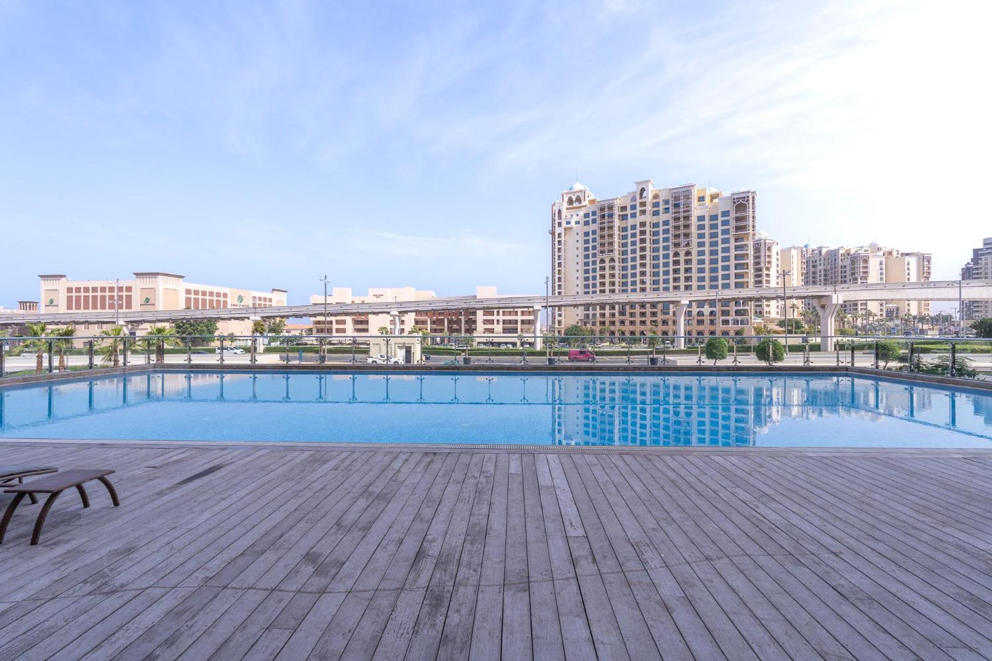 Palm Jumeirah Studio With Sea View Spacious Apartment Dubai Exterior photo