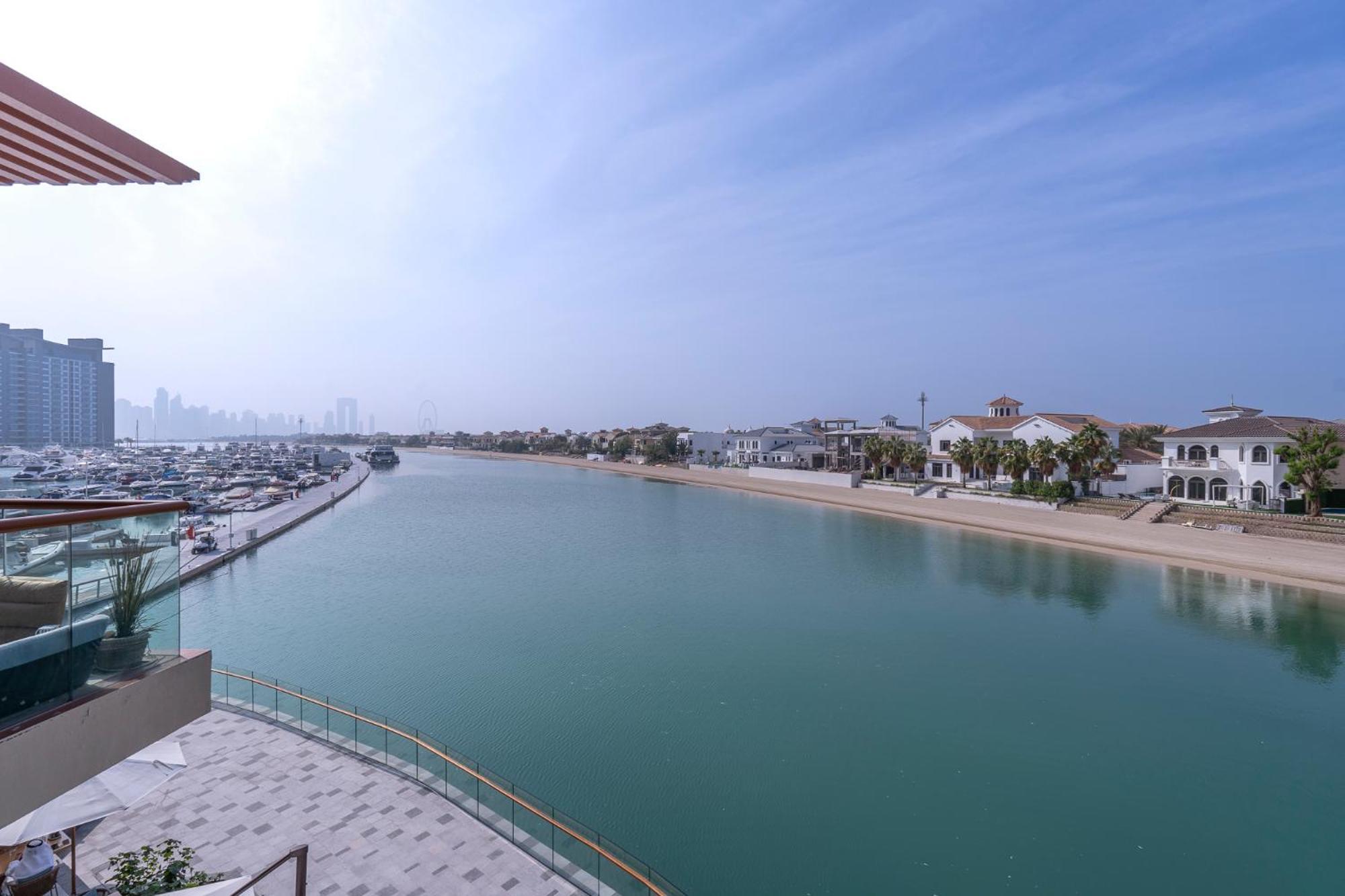 Palm Jumeirah Studio With Sea View Spacious Apartment Dubai Exterior photo