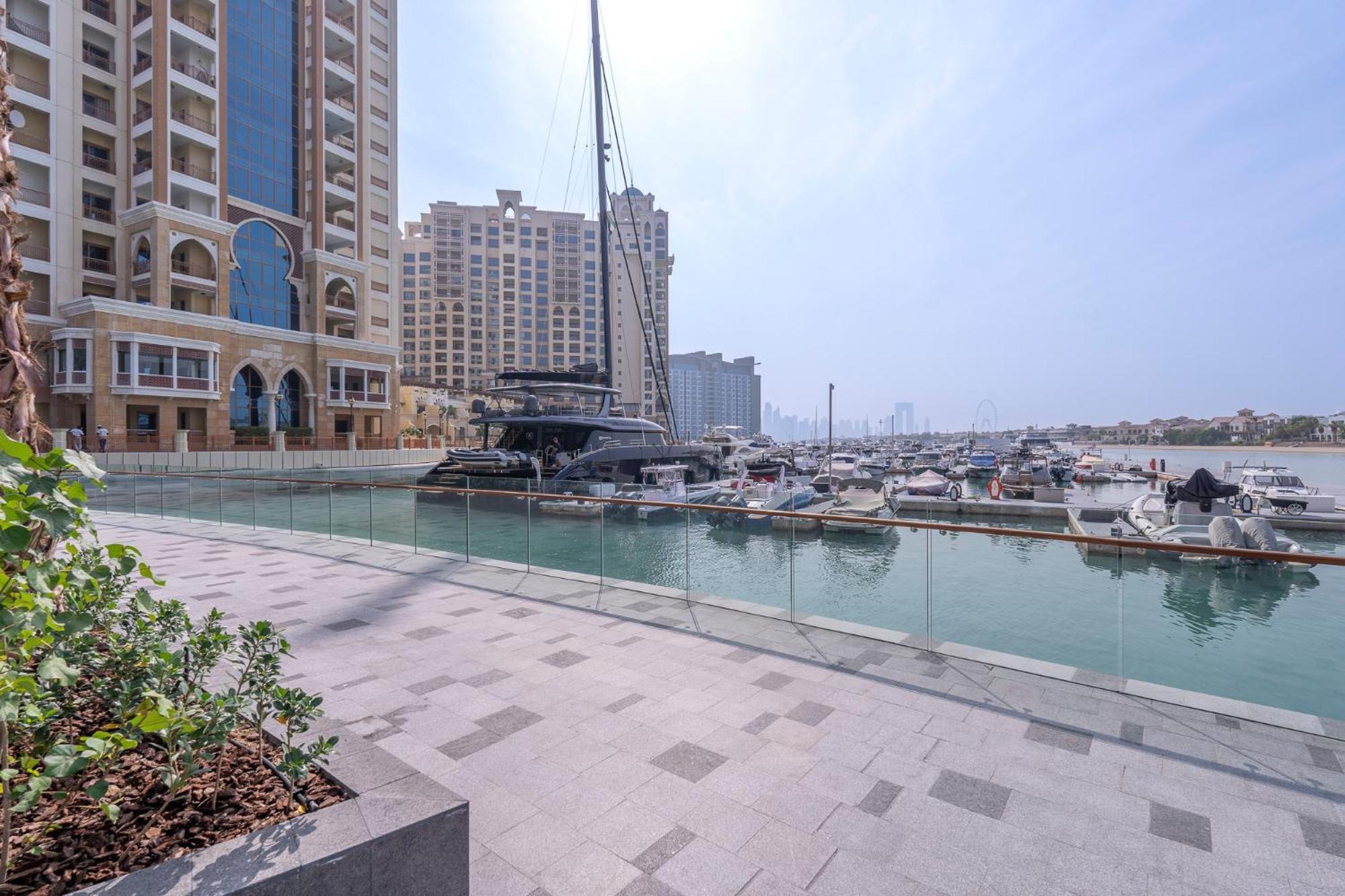 Palm Jumeirah Studio With Sea View Spacious Apartment Dubai Exterior photo