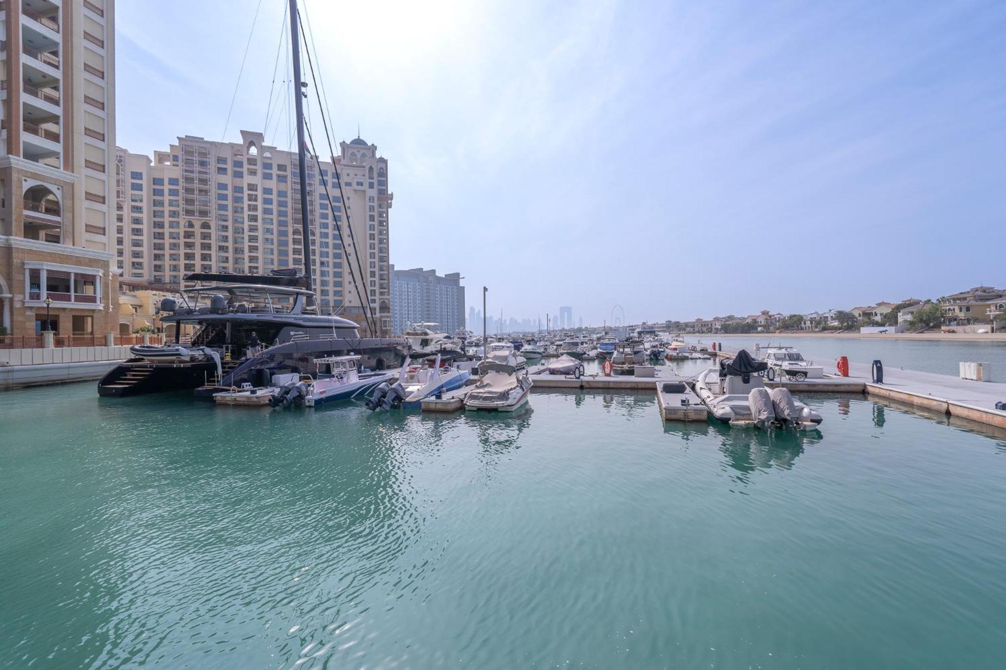 Palm Jumeirah Studio With Sea View Spacious Apartment Dubai Exterior photo